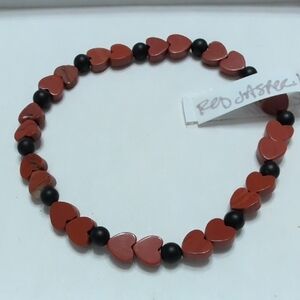 Red Jasper Heart With Black Onyx Stretch Bracelet